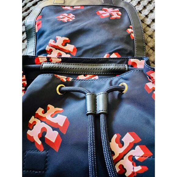 Tory Burch Nylon Logo Backpack – Navy & Red Print NWOT - Picture 6 of 8